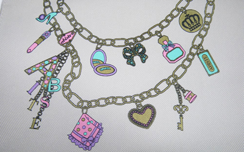 【最新雑誌付録情報】「美的」2011年10月号の付録は「アビステ チャームプリント★トートバッグ」