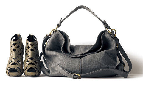 カジュアルボトムは配色が勝負！