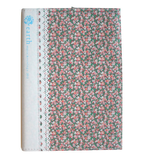 earth music&ecologyオリジナルビニール傘、2012年版オリジナル手帳発売！