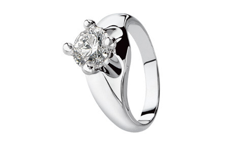 ブルガリで、世界にひとつだけのリングを