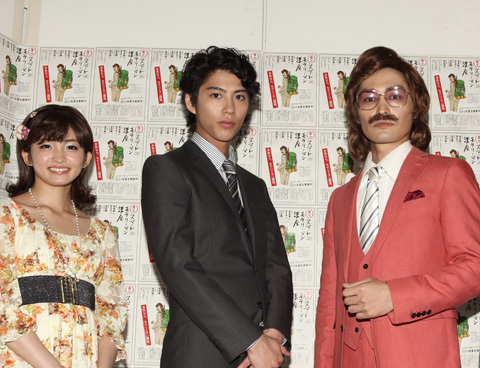 舞台『スマートモテリーマン講座』主演　賀来賢人独占インタビュー