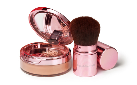 ホットでハッピーな気分に！　ベアミネラルクリスマス限定コフレ