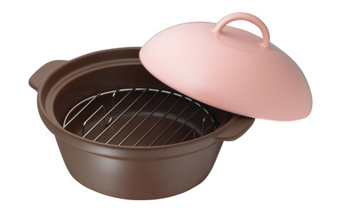 初心者でも手軽に燻製料理を楽しめる「くんせいなべ」が発売