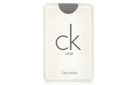 フレグランス「ck one」のミニボトルが今週末限定発売