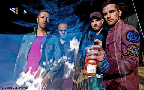 コールドプレイの最新コンサートがYouTubeで生中継