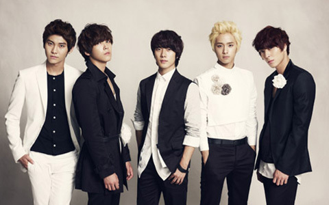 韓国の人気アーティストが一堂に会するイベント開催