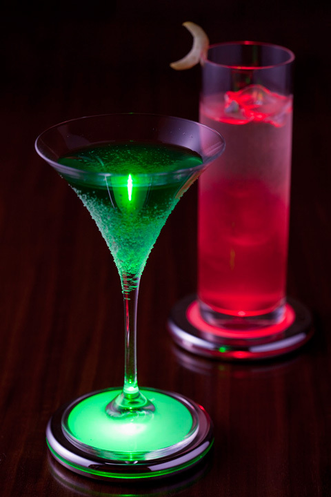 富士のレストランから望む絶景の中庭と10万球のLEDイルミネーション