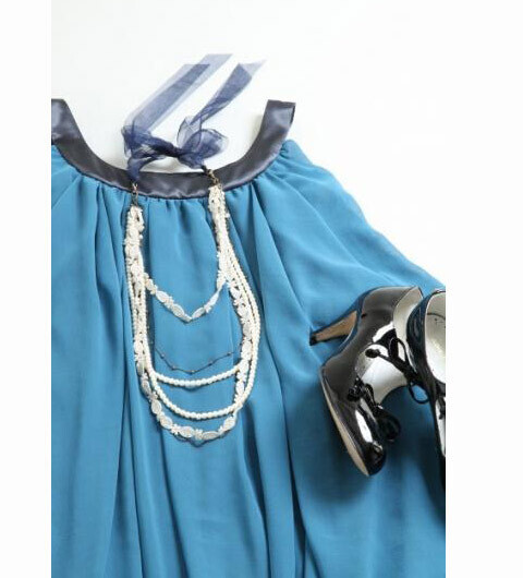 あなたはグラマラス派？フェミニン派？冬の絶対使えるマストアイテム一挙公開