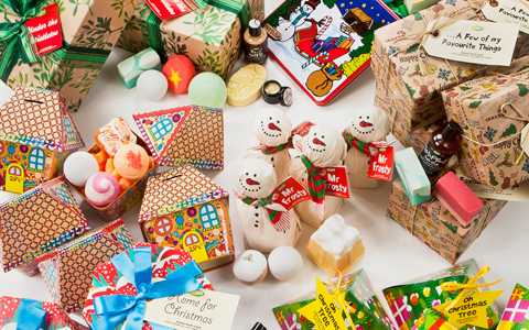 カラフルでかわいい！　LUSHのクリスマスギフト