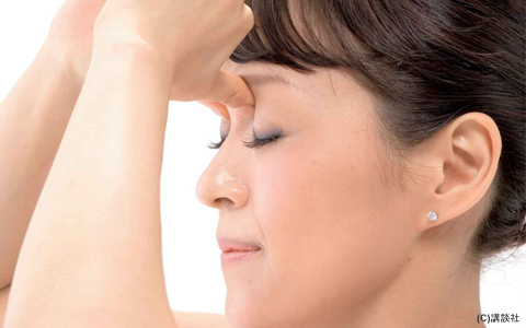 お悩み解決　美の処方箋！　「鼻周りのむくみをすっきりさせるテク」