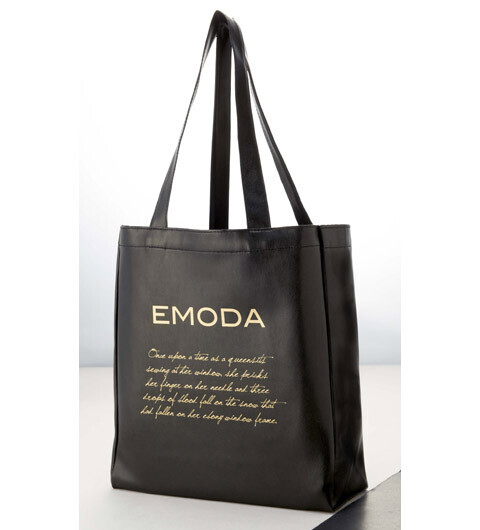 倖田來未が表紙のEMODA（エモダ）ブランドブックが、超絶イケてる