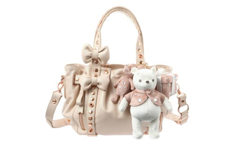 くまのプーさん×サマンサの、クリスマス限定シリーズ