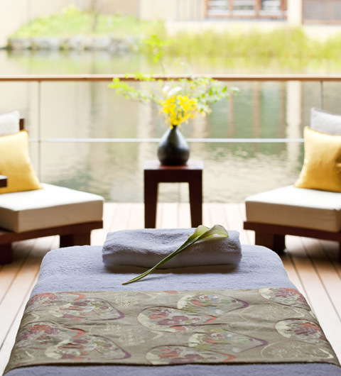 “現代の湯治”をコンセプトに寛ぐ、「星のや　軽井沢」のスパ