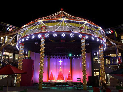 恋人と見に行きたい、光り輝くイルミネーション