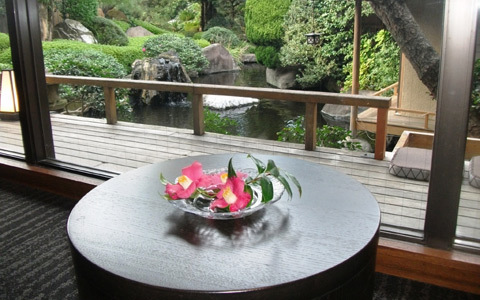 伊東温泉・アジアン「美容スパ椿姫」