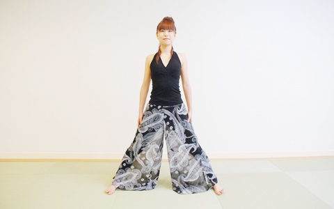 お正月太りで後悔した人へ…ヨガポーズを学んで太りにくいカラダをつくろう【前編】