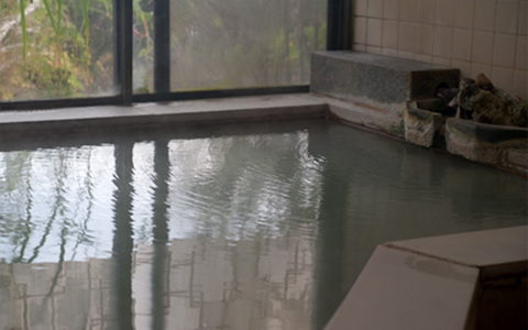 ●●をお風呂に加えるだけで、体ポカポカになる方法とは？