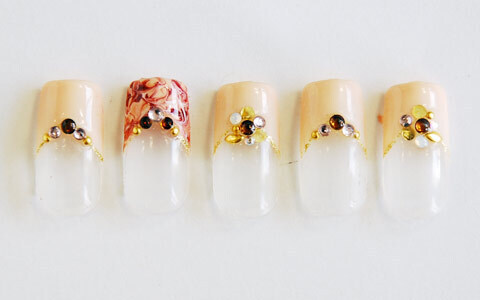 オフィス向けビジューネイル