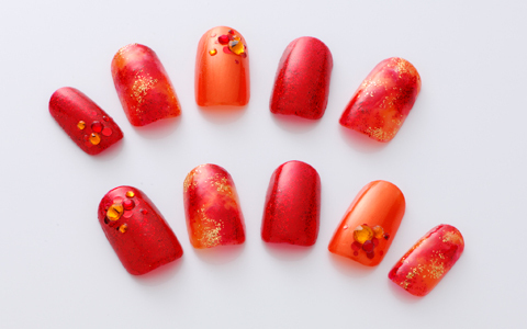 2012年春夏トレンドネイル　「スパークル エナジー」【2】