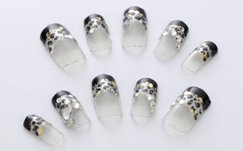 2012年春夏トレンドネイル　「スパイシー マスキュリン」【2】