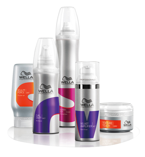 化粧下地の発想から生まれた、ベースコントロールの為のスタイリング剤デビュー