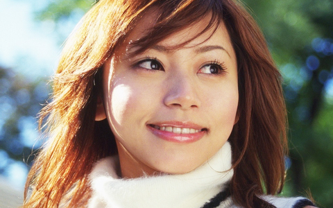 メークをマネしたいのは友人？！　意外なメークの新事実