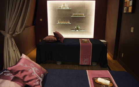 日本最大の豪華客船内にアヴェダのスパ＆サロンがオープン