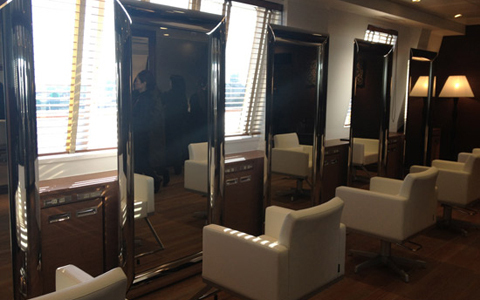 日本最大の豪華客船内にアヴェダのスパ＆サロンがオープン