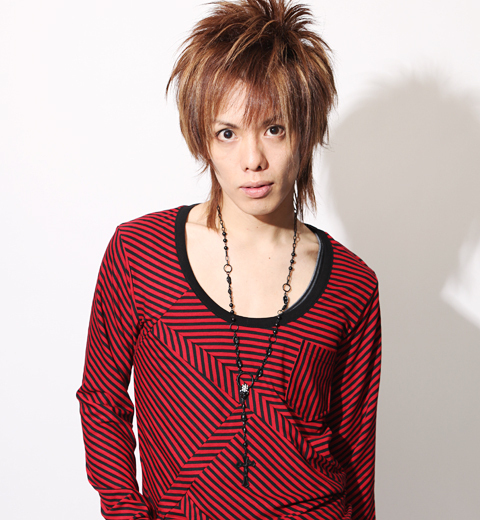 ホームレスになってしまった芸能人、岸田健作のゼロからのスタート　～ホームレス芸NO人の一歩～