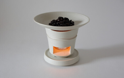 現代陶芸家と、北欧デザインショップが生んだ「香炉」