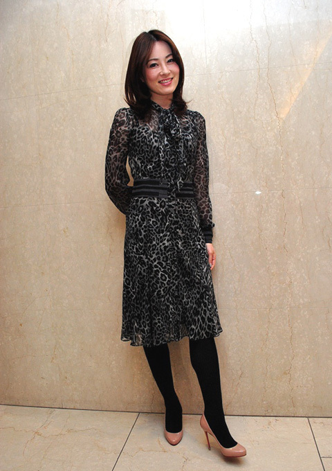 映画鑑賞は、マリリン風ファッションで