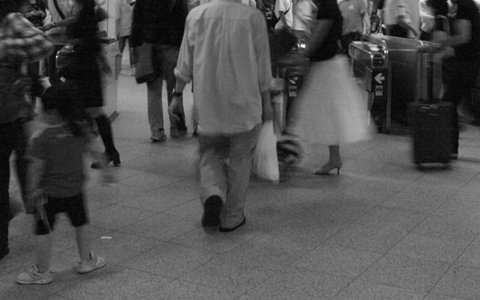 ホームレスになってしまった芸能人、岸田健作のゼロからのスタート　『礼儀とルールと人との交流』