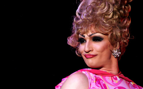 女子だけでも問題なし。シドニーでドラァグクイーン・ショー体験
