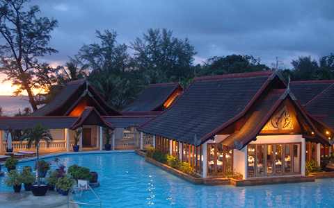 行き先は当日までのお楽しみ！　人気のアジアンリゾートのミステリーツアー開催