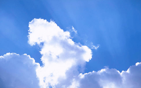 優しく力強く！ 日中の肌を守り抜くアクアライブの日焼け止め