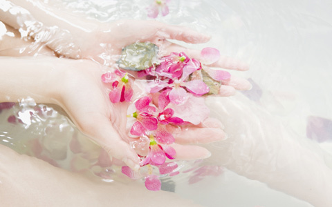 ひとめぼれは「目」でなく、「鼻」でしているってホント？