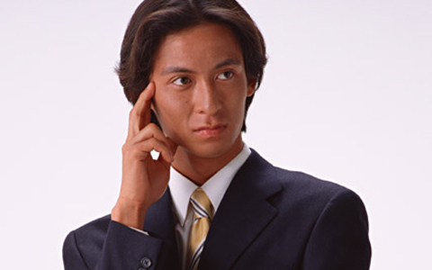 スーツから読み解く男性の私服センス