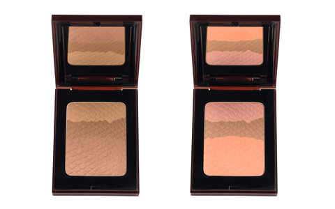 イヴ・サンローランのサマールックで魅惑の女性に変身