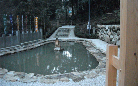 アンリ流パワースポットの巡り方「尾張二宮、女性に嬉しいご利益の大縣神社」