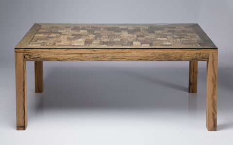 黒で装うドレッシーなキッチン