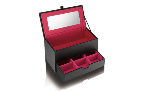 イヴ･サンローランから魔法の筆ペンの20周年記念ギフトが登場