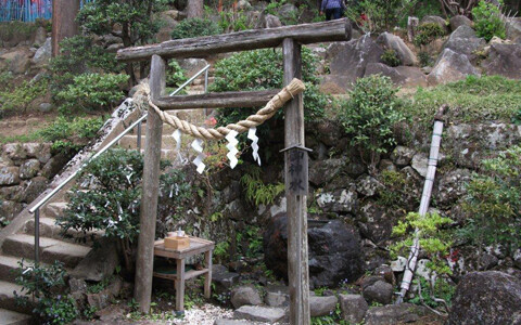 アンリ流パワースポットの巡り方「パワースポットにそびえ立つ筑波山神社」