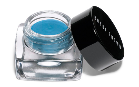 ボビイ ブラウンから、太陽や青空をイメージした「デザート トワイライト コレクション」が登場