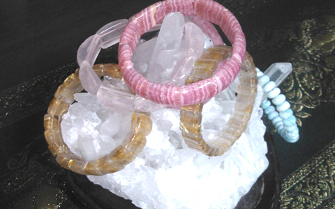 意外と知らないパワーストーン開運術