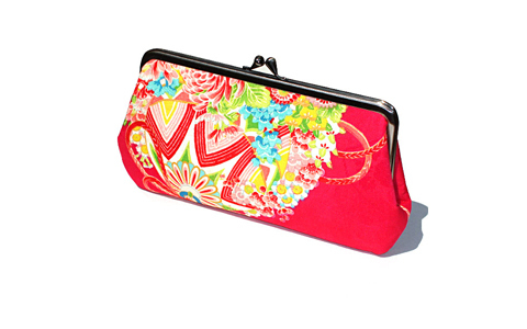 独特の和の感じる浴衣やアクセサリー