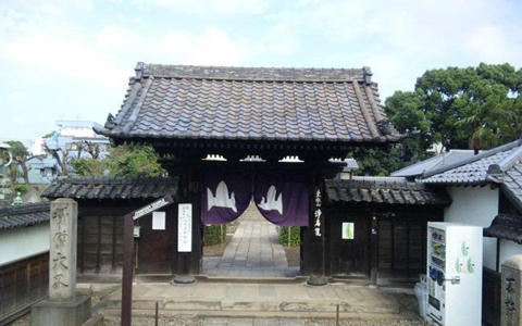 アンリ流・パワースポットの巡り方「夏の谷中で恋愛アゲ！必須の浄明院参り」