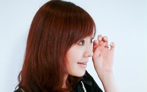 ケバくならない大人の“つけま”テクニック