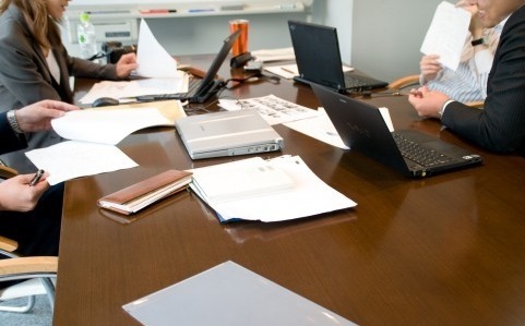 男たちに訊く！「職場のステキ女子」はどんなタイプ？