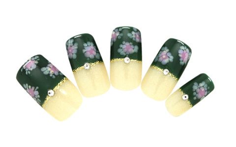 秋ネイルは女の子らしく　オータムガーデン