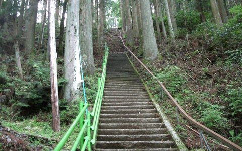 アンリ流パワースポットの廻り方「命がけの恋愛祈願と美人湯で美肌成就！寸又峡」